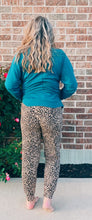 Load image into Gallery viewer, Leopard Dream Jogger Pants

